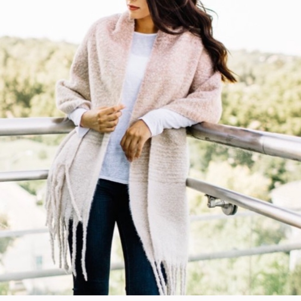 Ombré blanket scarf